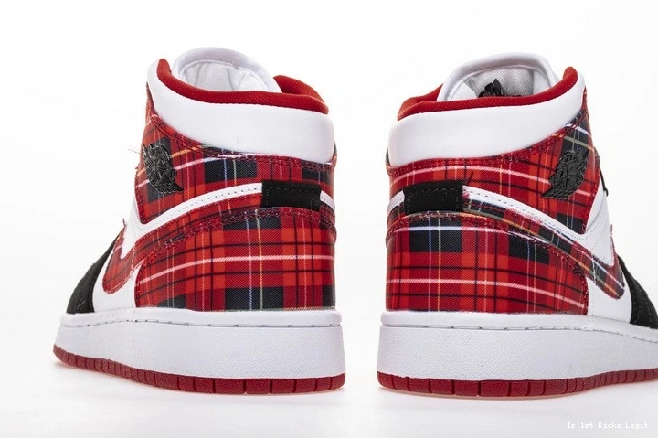 (GS) Mid 554725-607  Plaid 1 White Jordan 0317